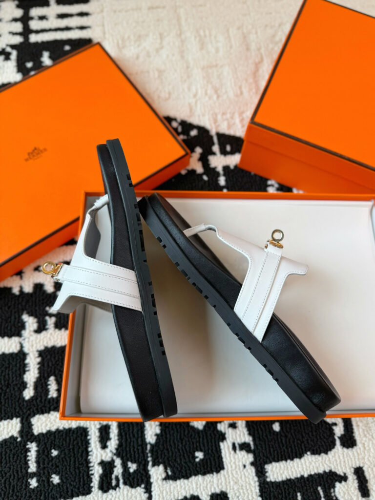 Hermès Unisex Slides detail 7