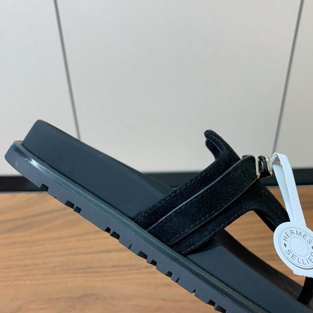 Hermès Unisex Slides detail 7