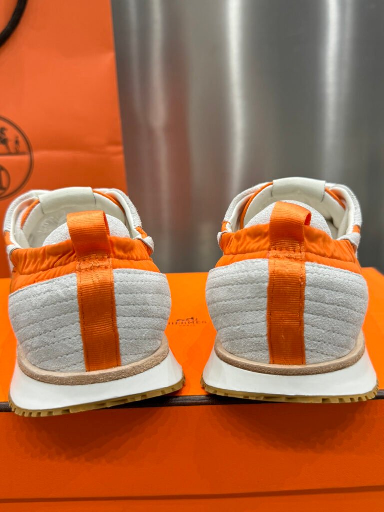 Hermès Unisex Sneakers detail 7