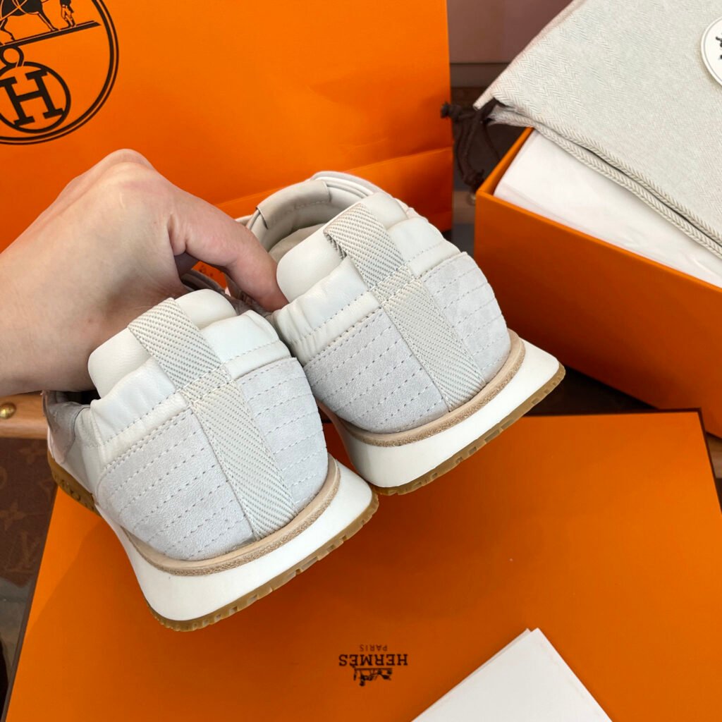 Hermès Unisex Sneakers detail 7