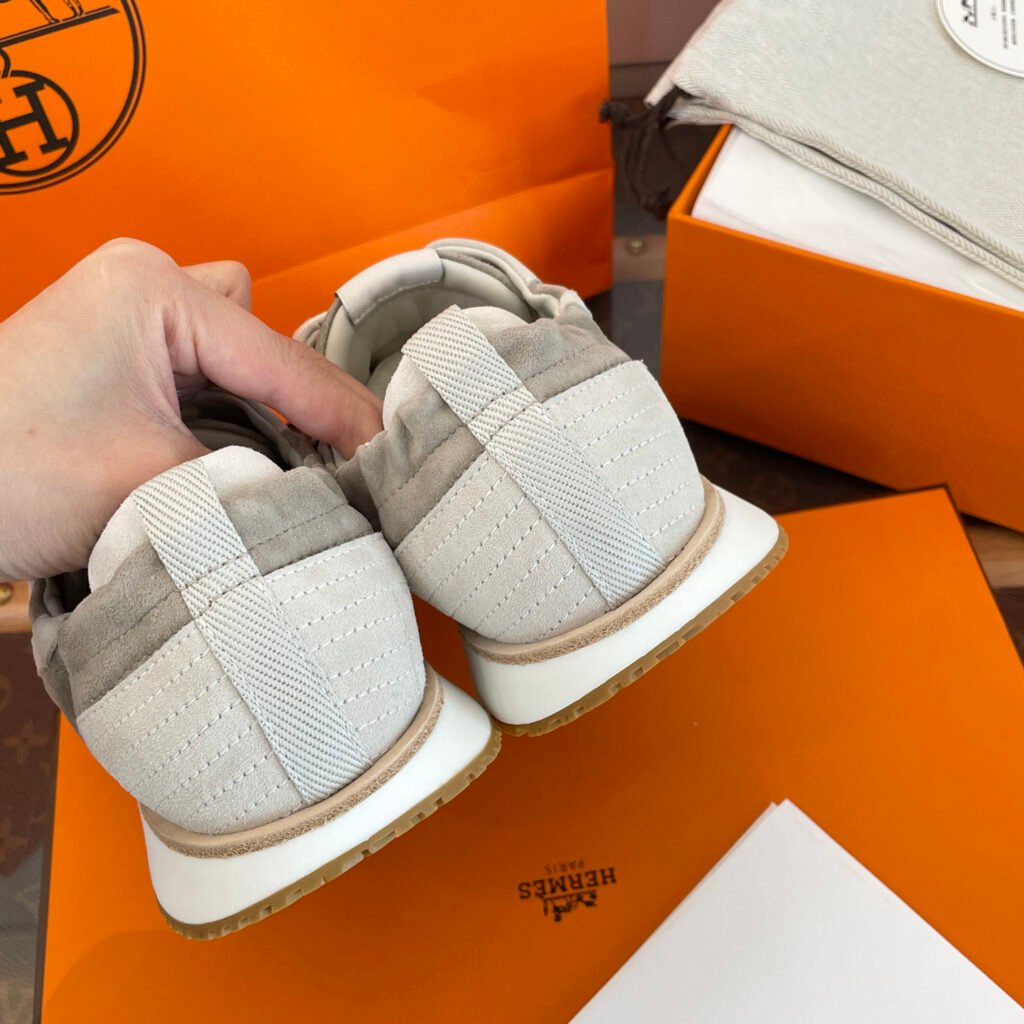 Hermès Unisex Sneakers detail 7