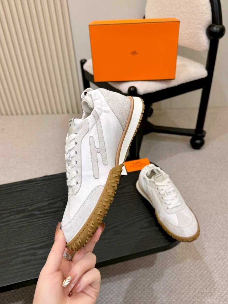 Hermès Men's Sneakers detail 7