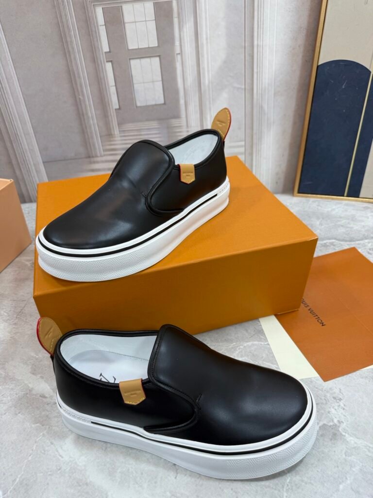 Louis Vuitton Unisex Athletic Sneakers detail 7