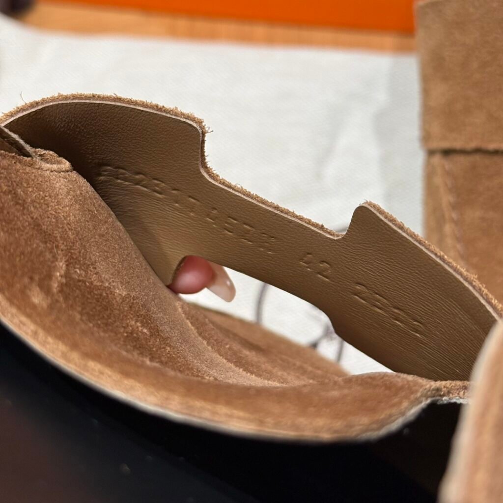 Hermès Unisex Mules detail 7