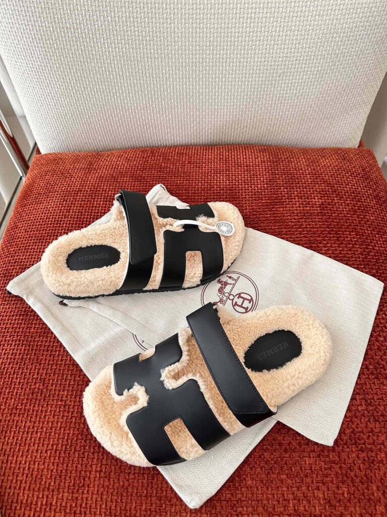 Hermès Unisex Shearling Shoes detail 7