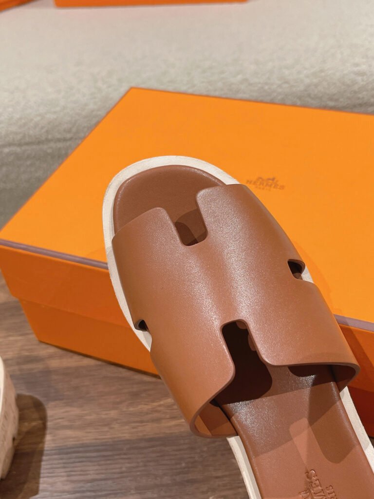 Hermès Women's Platform Sneakers detail 7