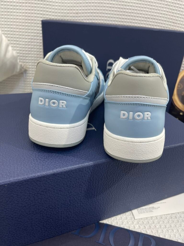 Dior Unisex Athletic Sneakers detail 7