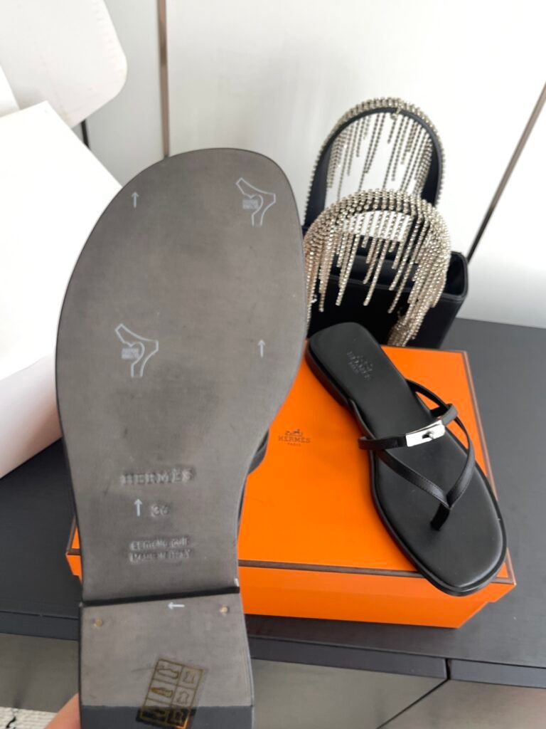 Hermès Women's Leather-Sole Shoes detail 7