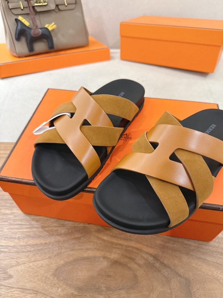 Hermès Unisex Slides detail 7