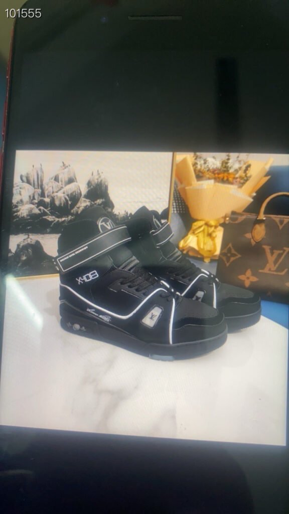 Dolce & Gabbana Unisex High-Top Sneakers detail image 7