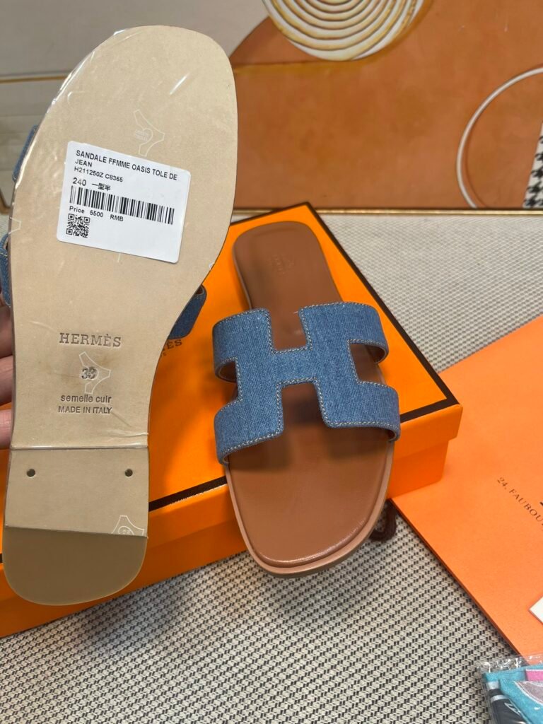 Hermès Unisex Slides detail 7