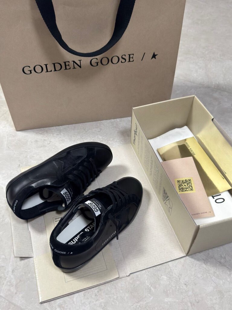 Golden Goose Unisex Distressed Sneakers detail 7