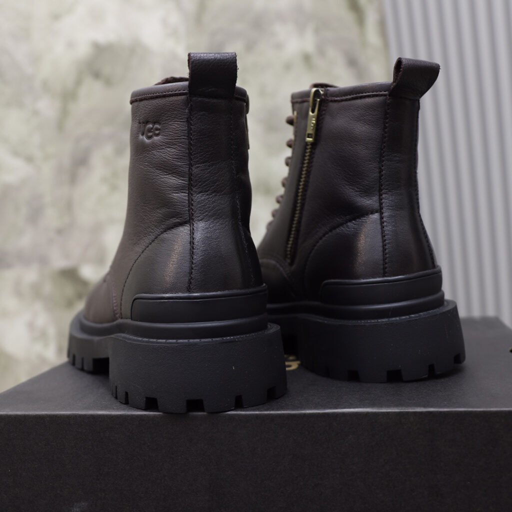 UGG Men's Sneakers detail image 7