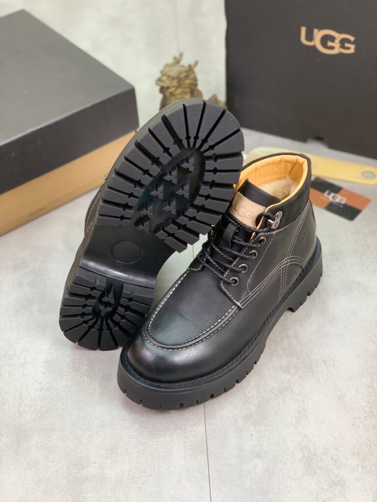 UGG Men's Sneakers detail image 7
