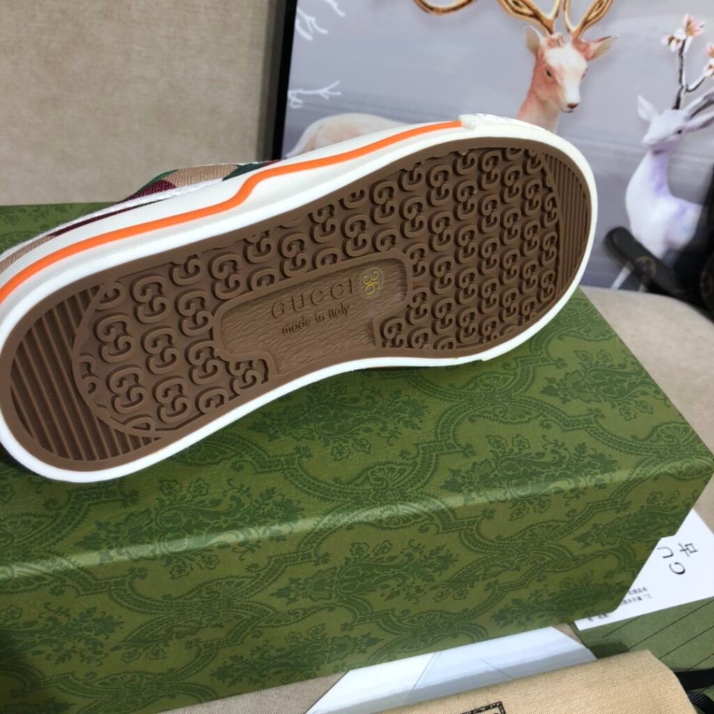 Gucci Unisex Tennis Sneakers detail image 7