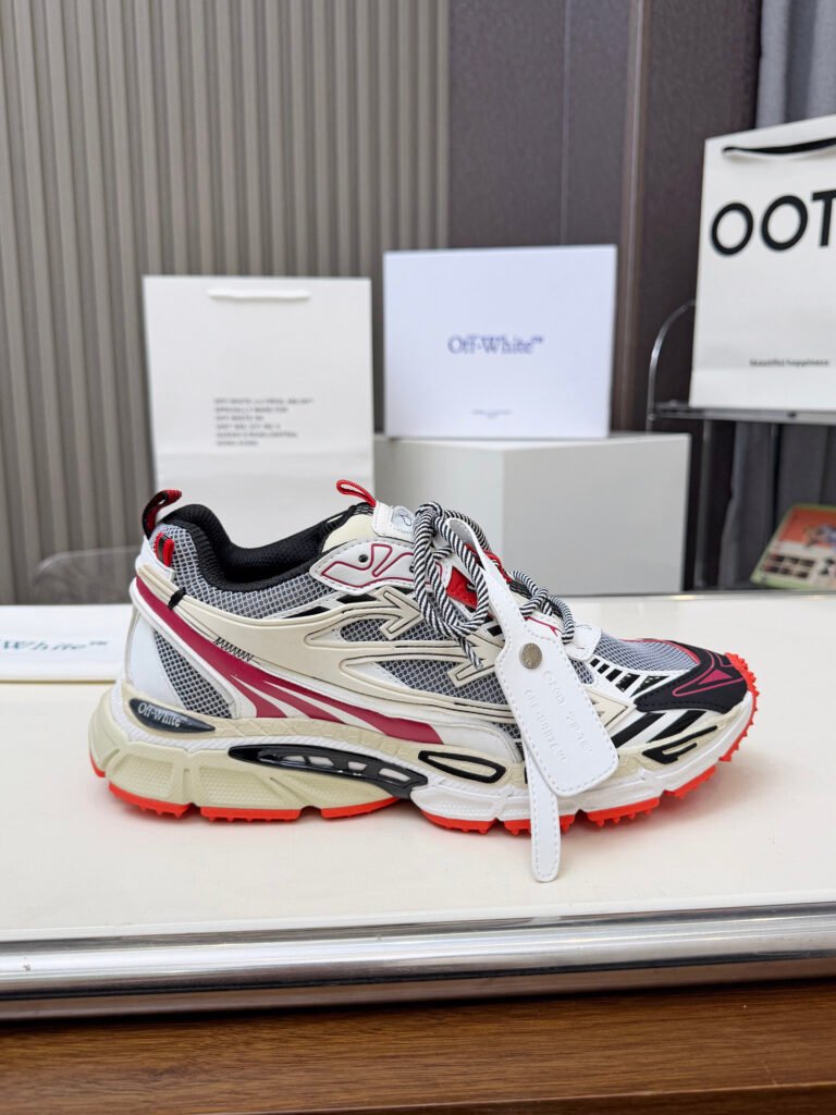 Off-White Unisex Chunky Sneakers detail image 7