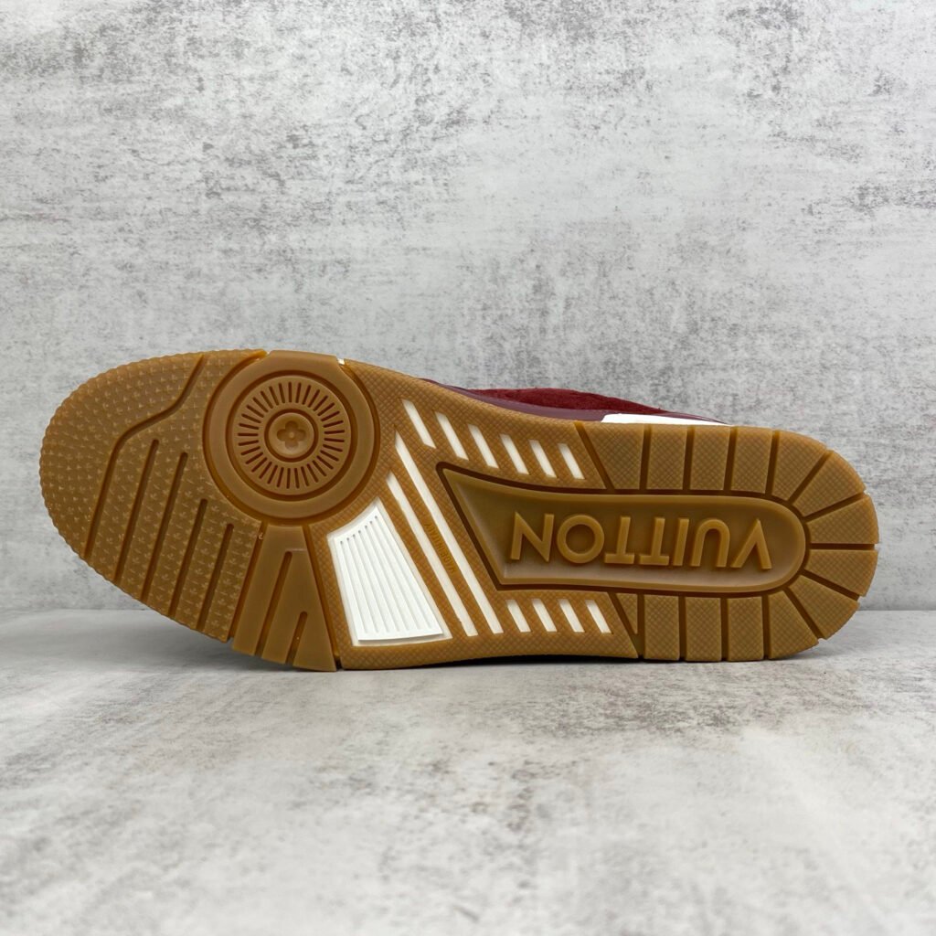 Louis Vuitton Unisex Sneakers detail image 7