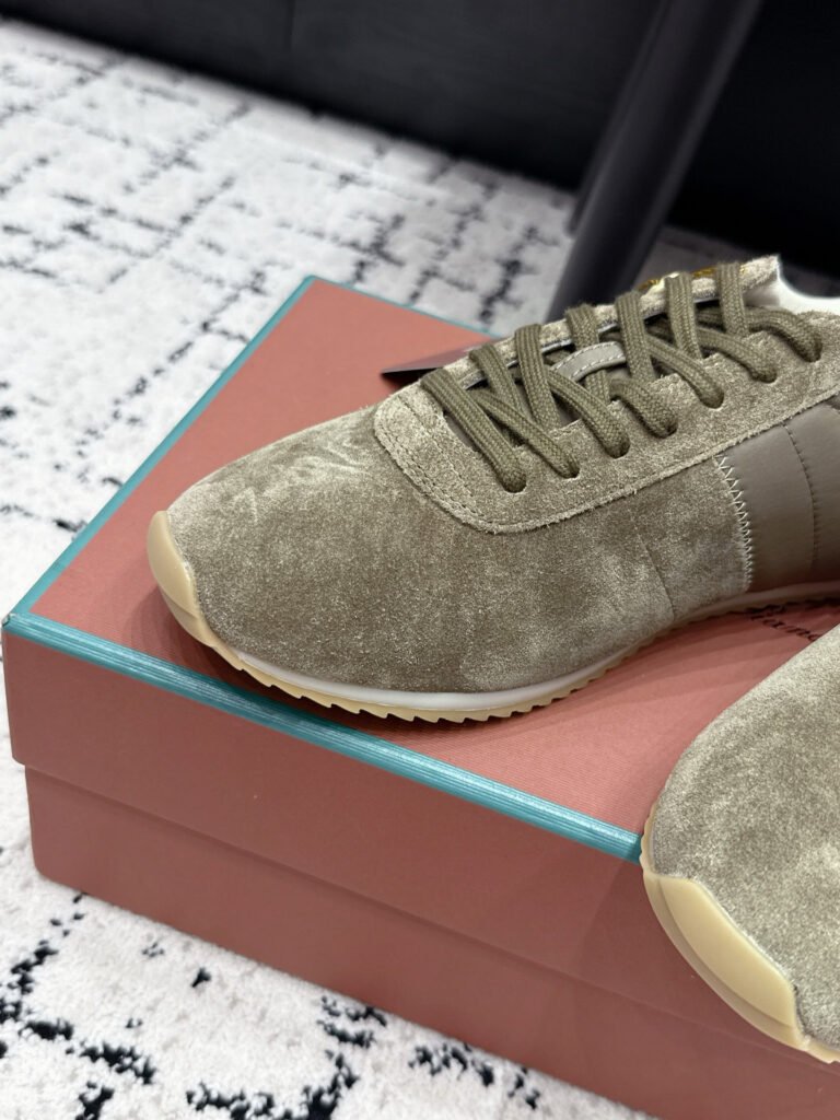Loro Piana Unisex Sneakers detail 7
