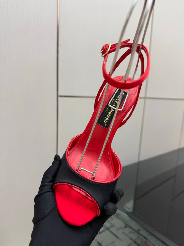 Dolce & Gabbana Women's High-Heel Pumps detail 7