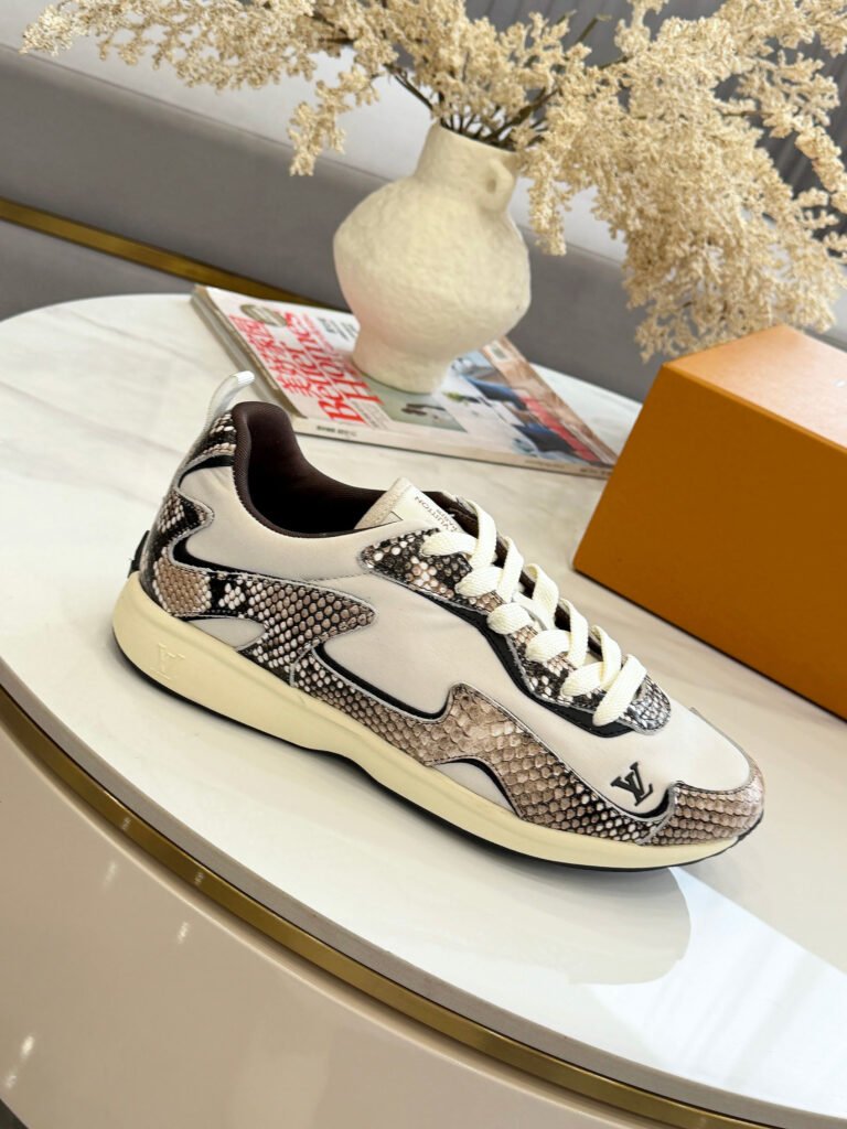 Louis Vuitton Unisex Athletic Sneakers detail image 7