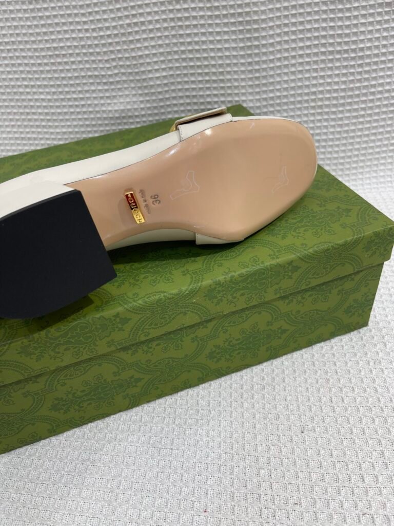 Gucci Unisex Leather-Sole Shoes detail 7