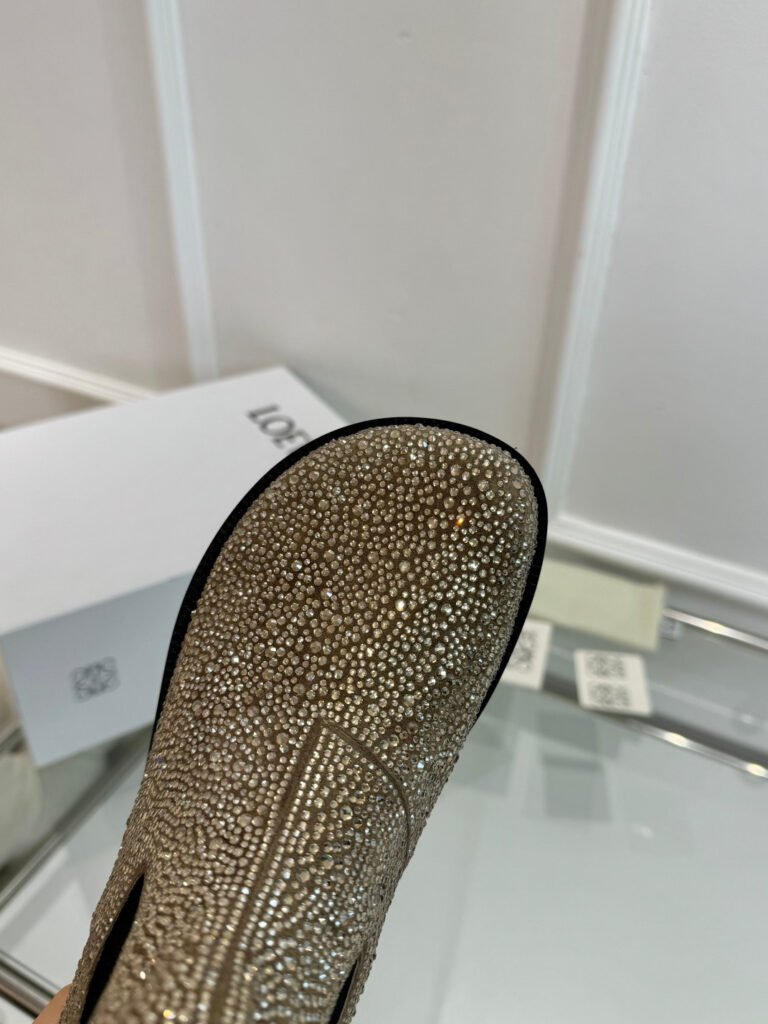 Loewe Unisex Sneakers detail 7