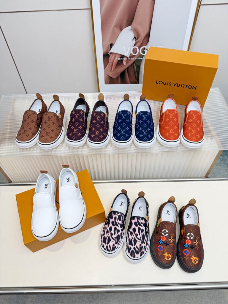 Louis Vuitton Men's Sneakers detail image 7