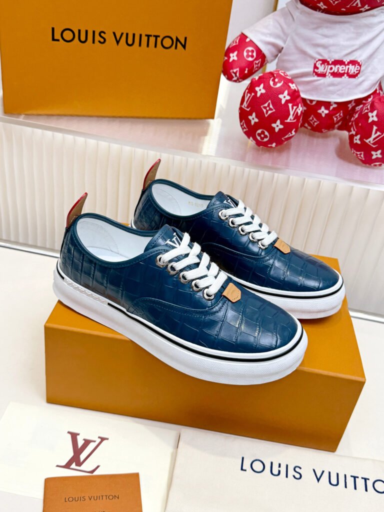 Louis Vuitton Men's Sneakers detail image 7