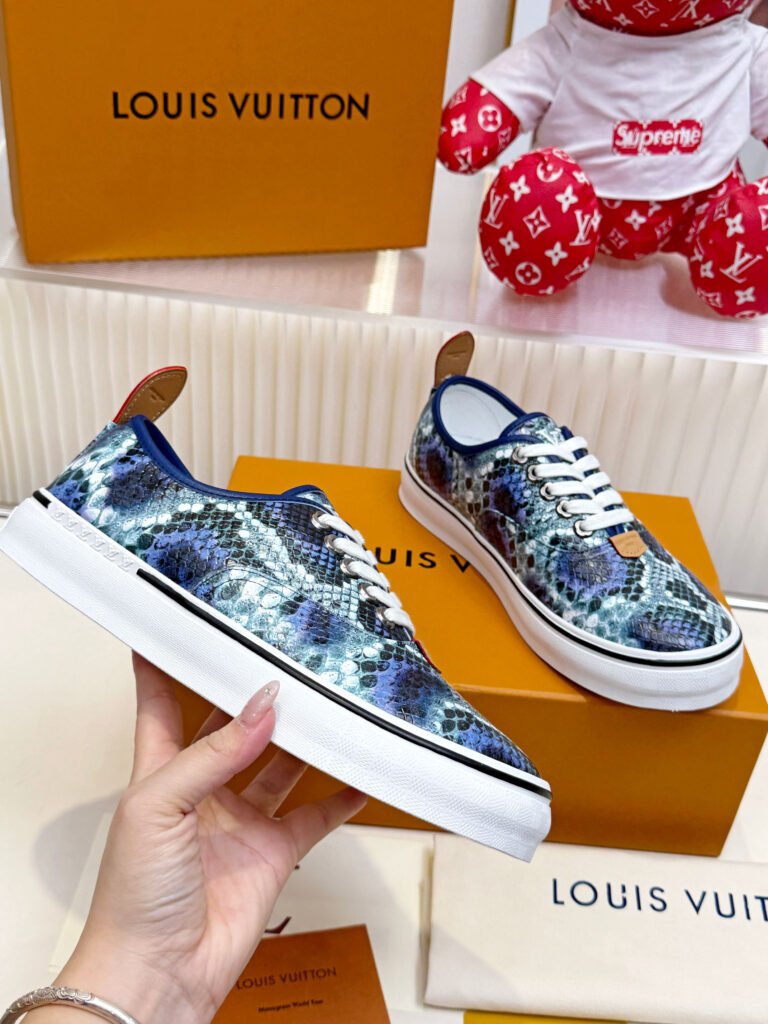 Louis Vuitton Men's Sneakers detail image 7