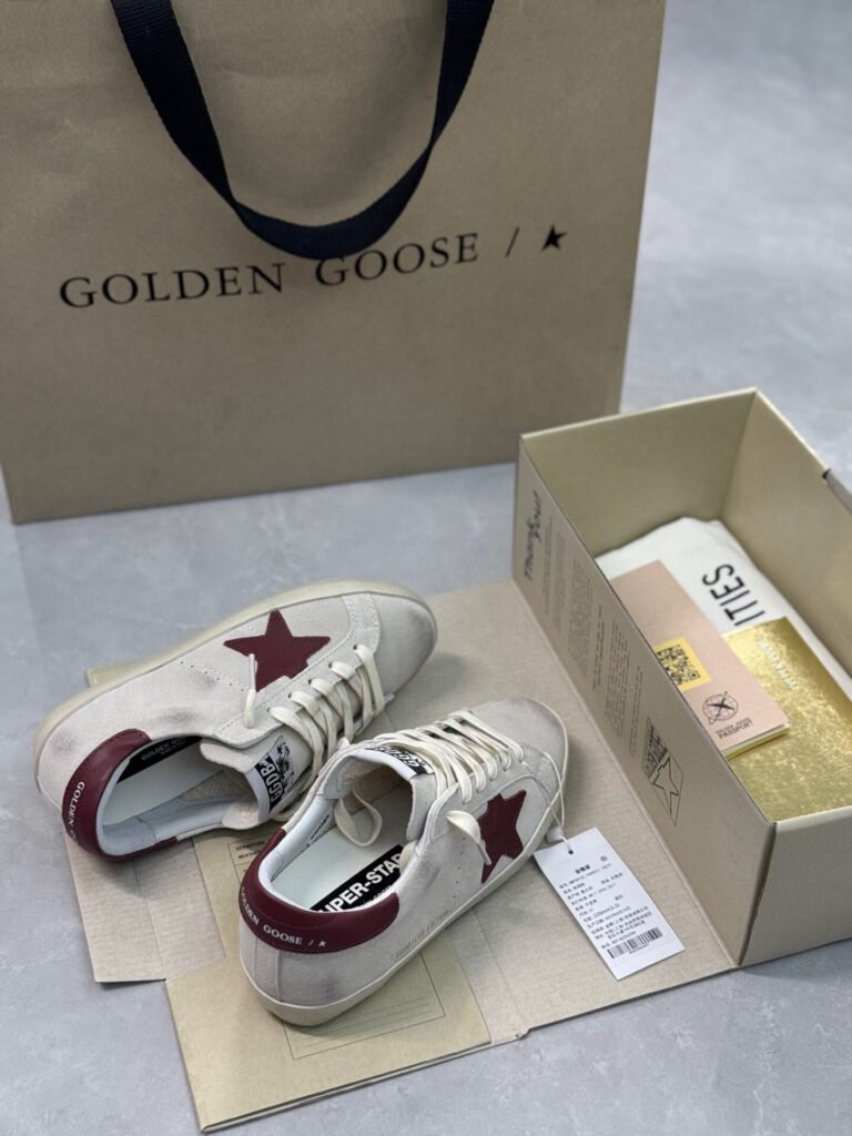 Golden Goose Unisex Distressed Sneakers detail 7