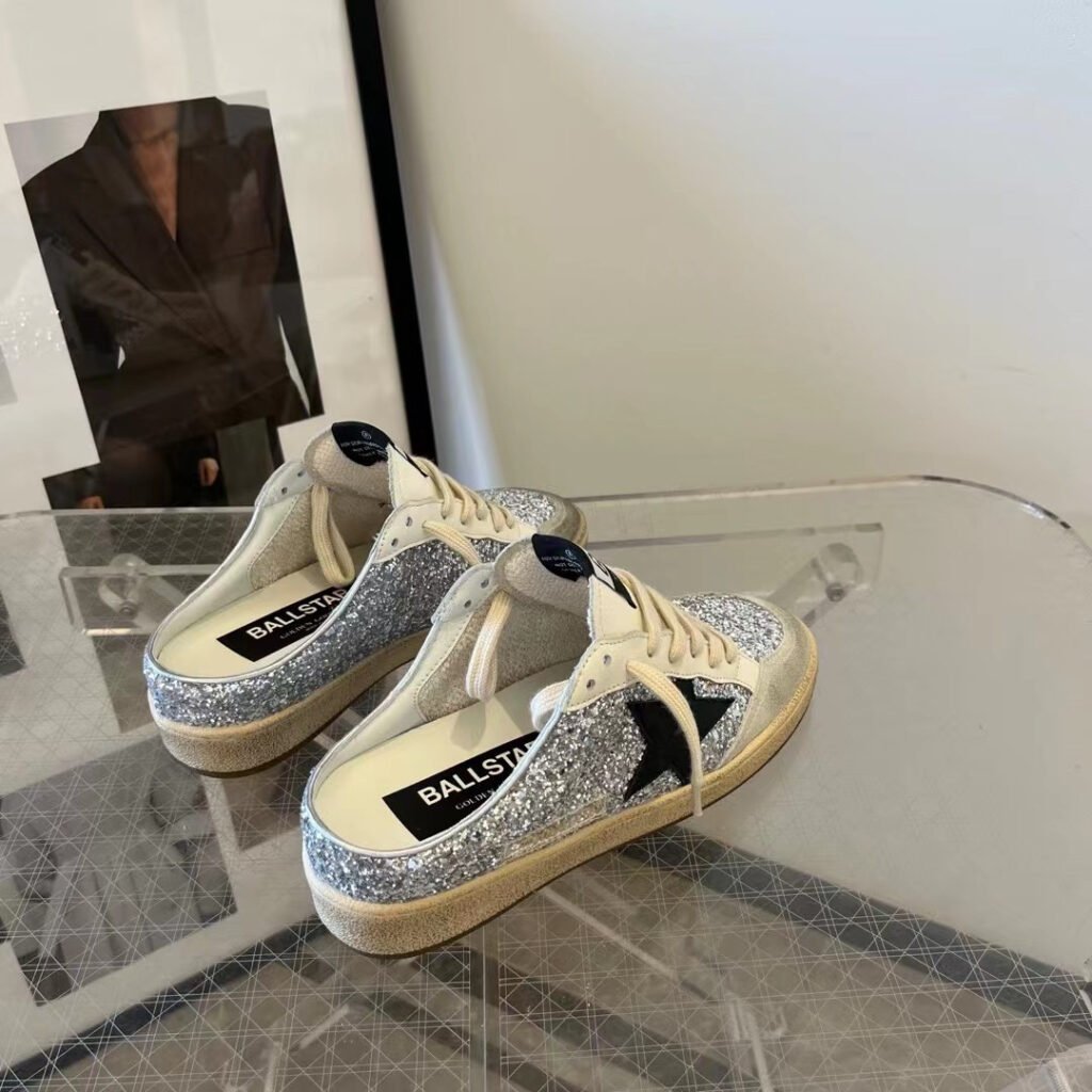 Golden Goose Unisex Sneakers detail image 7