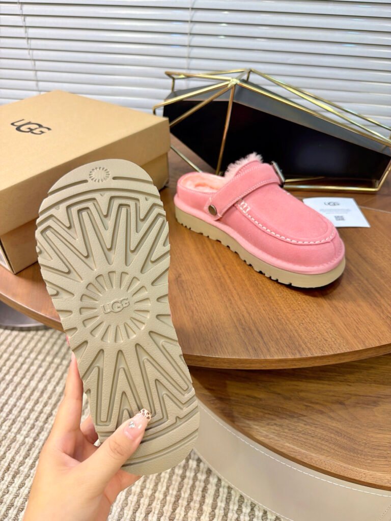 UGG Unisex Platform Sneakers detail image 7
