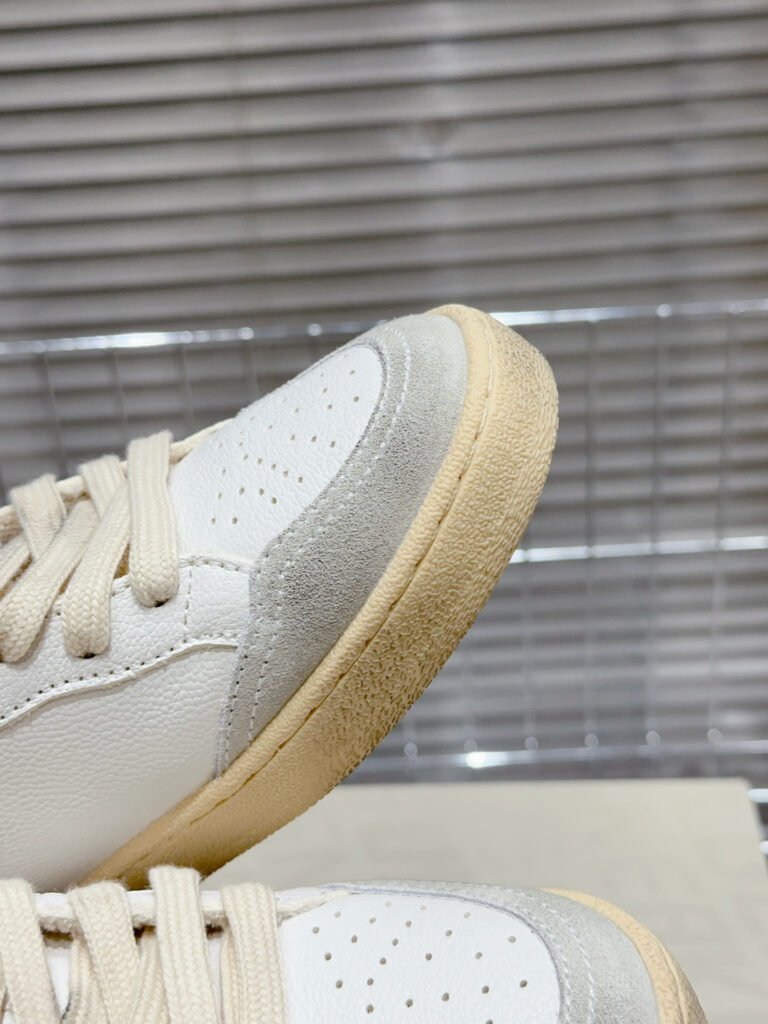 Golden Goose Unisex Distressed Sneakers detail 7