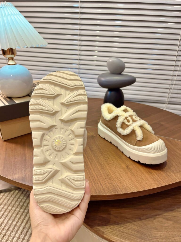 UGG Unisex Platform Sneakers detail image 7