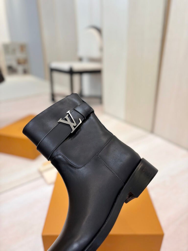 Louis Vuitton Women's Boots detail image 7