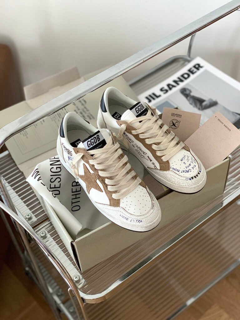 Golden Goose Unisex Distressed Sneakers detail 7