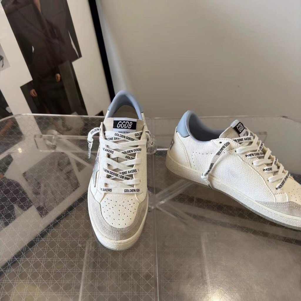 Golden Goose Unisex Sneakers detail image 7