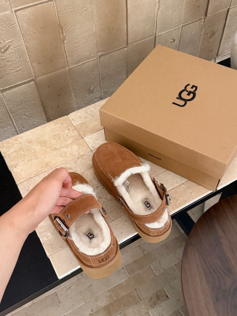 UGG Unisex Platform Sneakers detail image 7