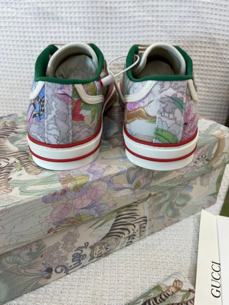 Gucci Unisex High-Top Sneakers detail 7