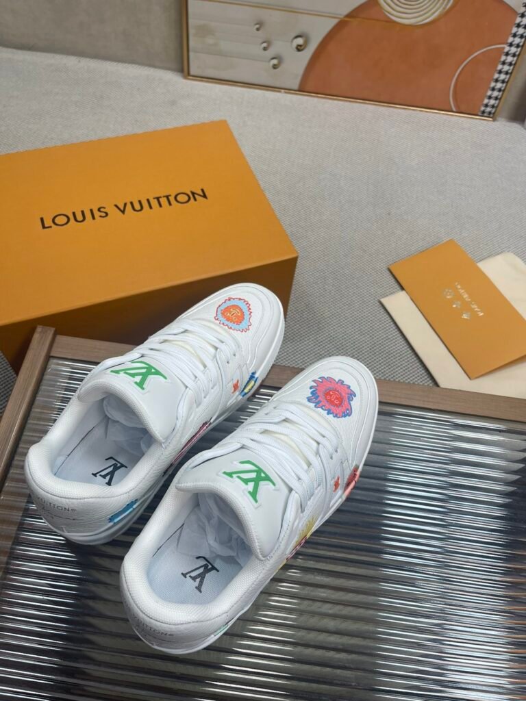 Louis Vuitton Unisex Basketball Sneakers detail 7