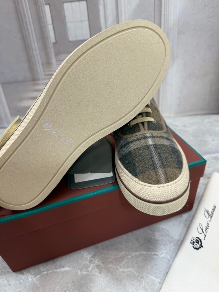 Loro Piana Men's White Low-Top Sneakers detail image 7