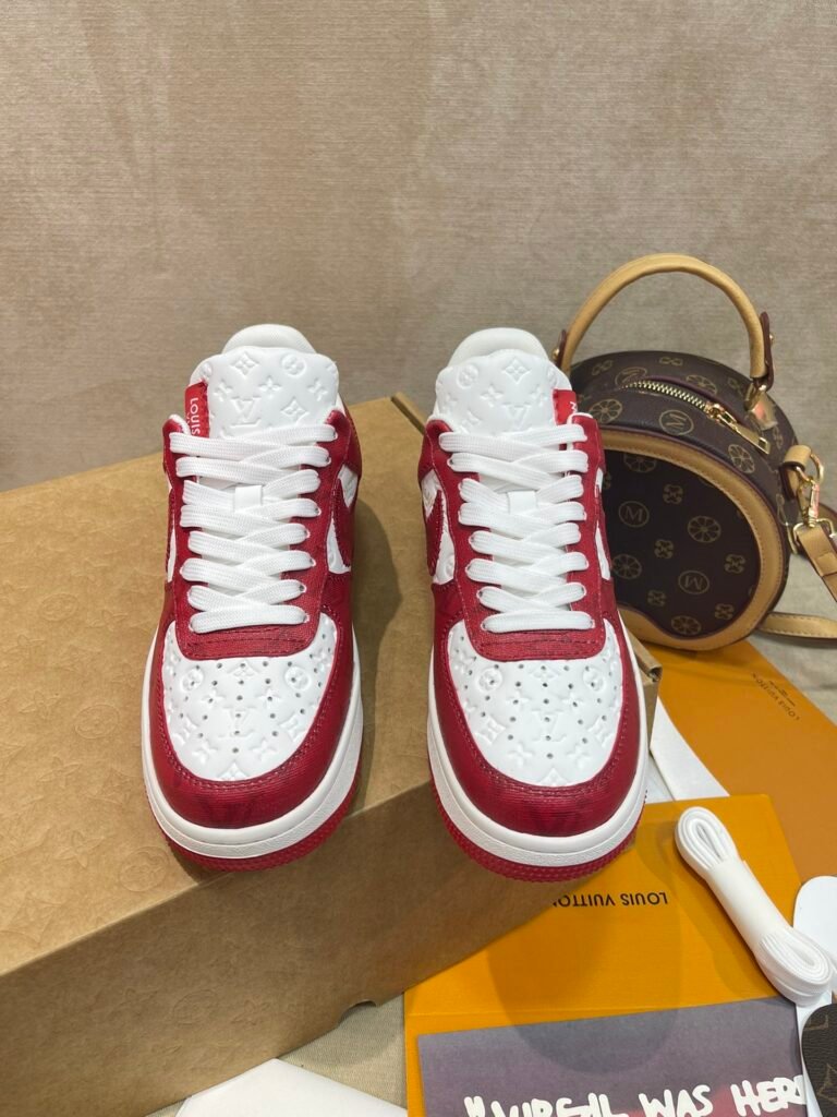 Louis Vuitton Unisex Athletic Sneakers detail 7