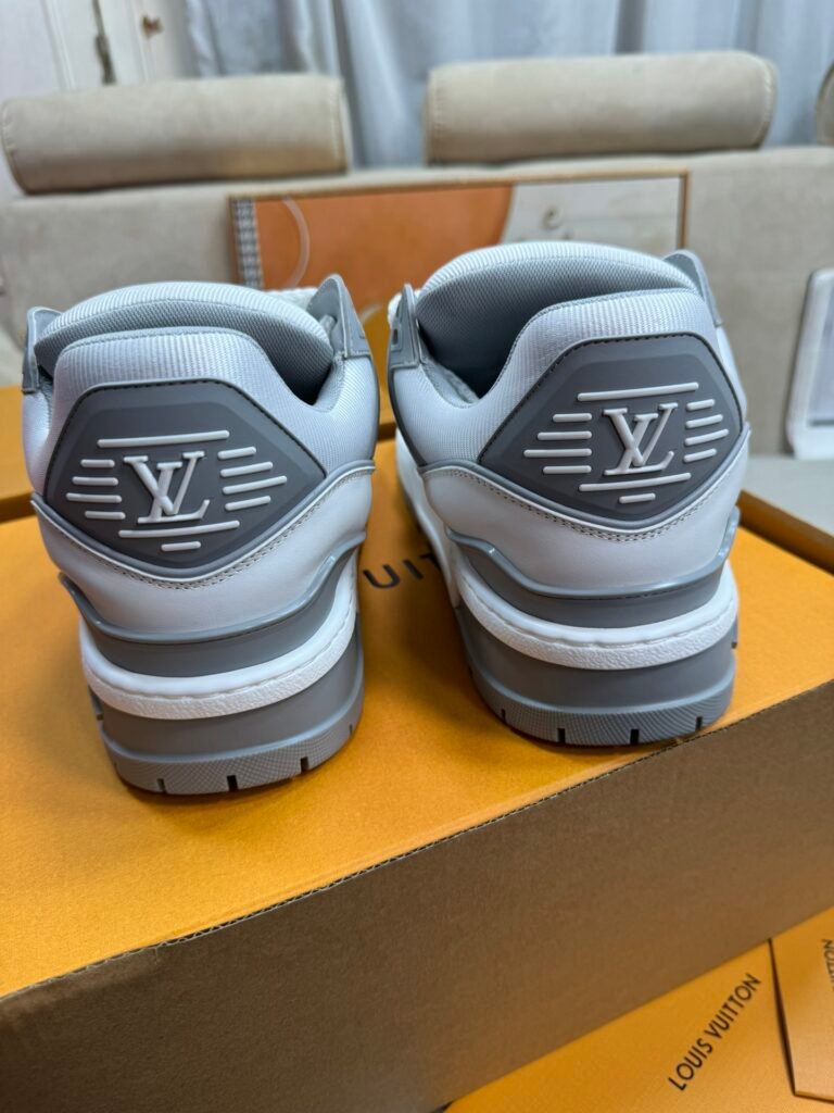 Louis Vuitton Unisex Basketball Sneakers detail 7
