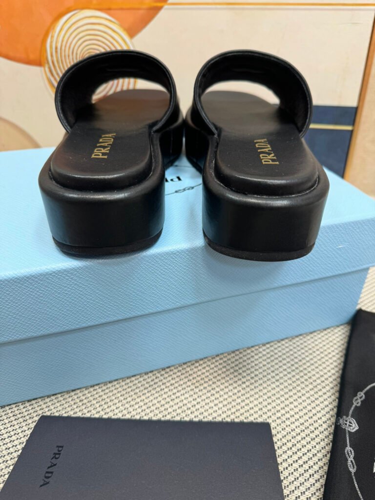 Prada Unisex Slides detail 7