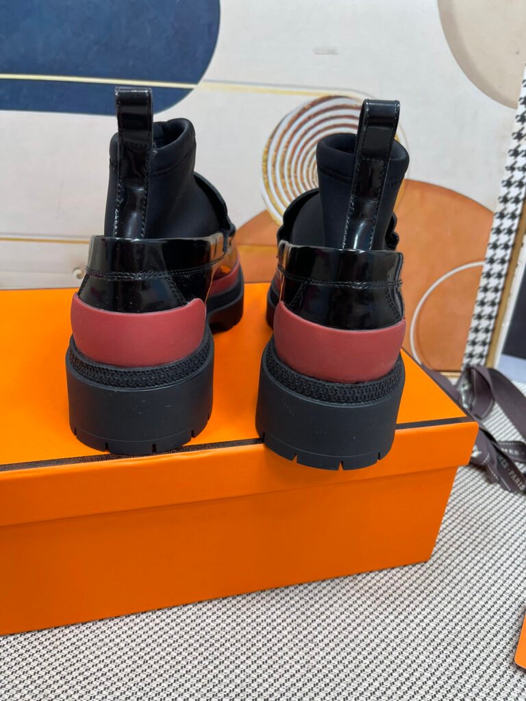 Hermès Unisex Boots detail 7