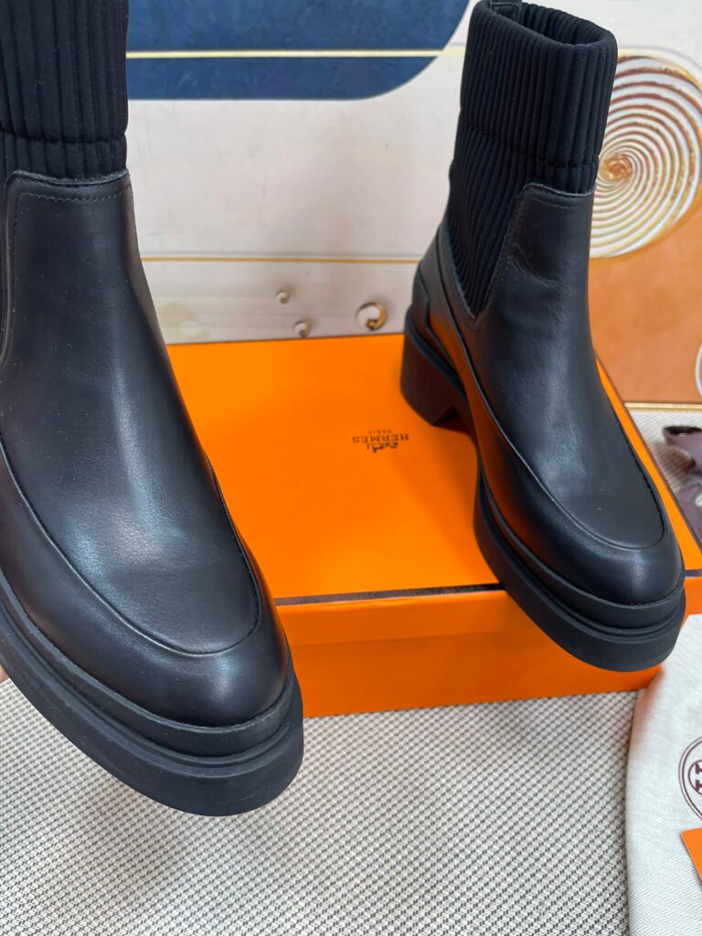 Hermès Unisex Boots detail 7