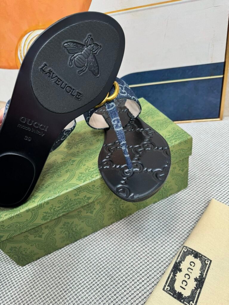 Gucci Unisex Slides detail 7