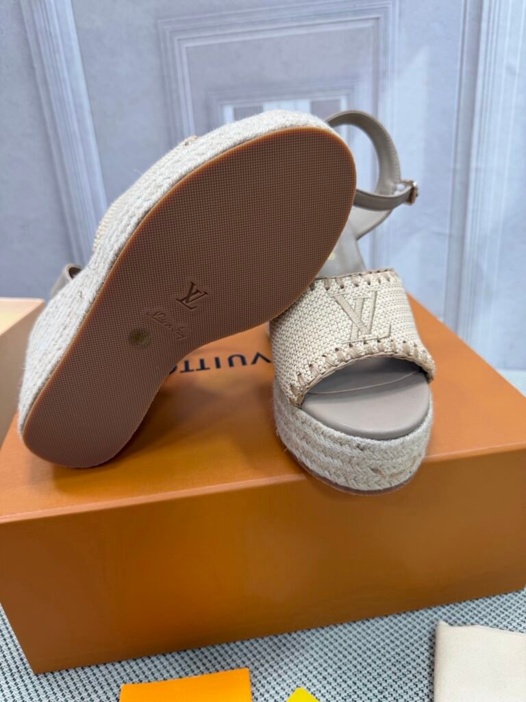 Louis Vuitton Unisex Platform Sneakers detail 7