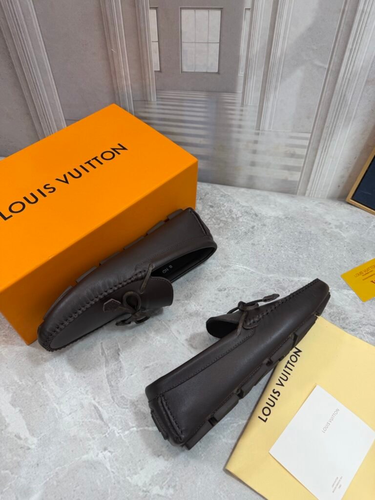 Louis Vuitton Unisex Driving Loafers detail 7