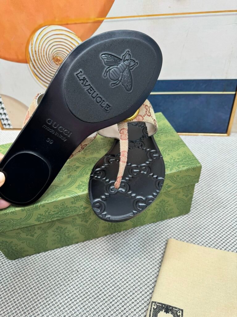 Gucci Unisex Slides detail image 7